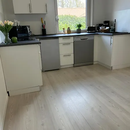 Mimi For Long Appartement *