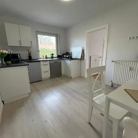 Mimi For Long Appartement