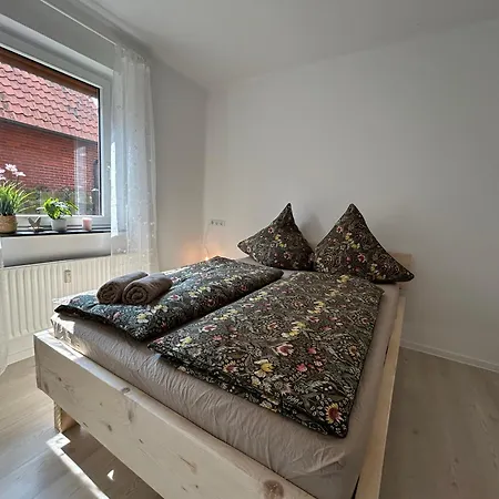 Mimi For Long Appartement *